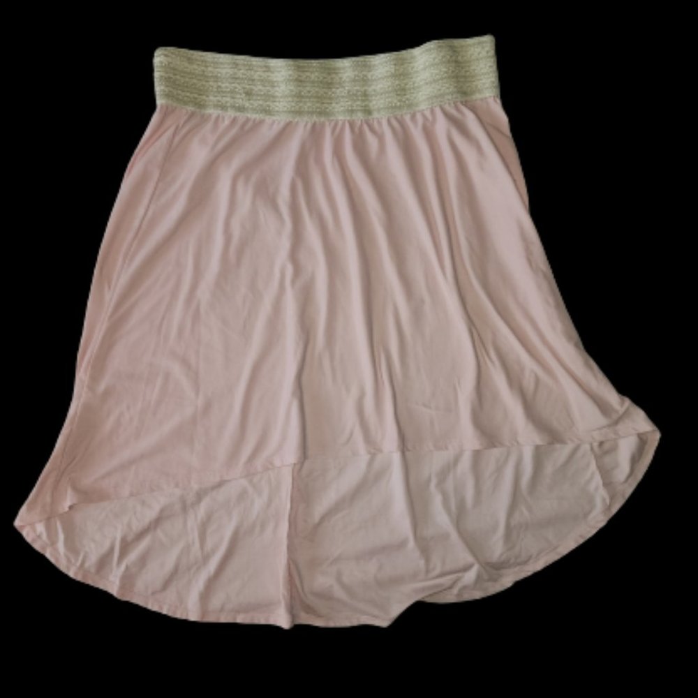 No Boundaries Women's Pastel Pink High/Low skirt - EUC